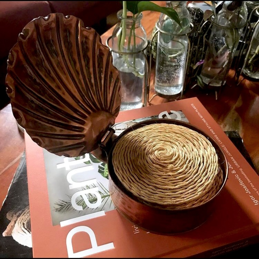 Vintage cup pads